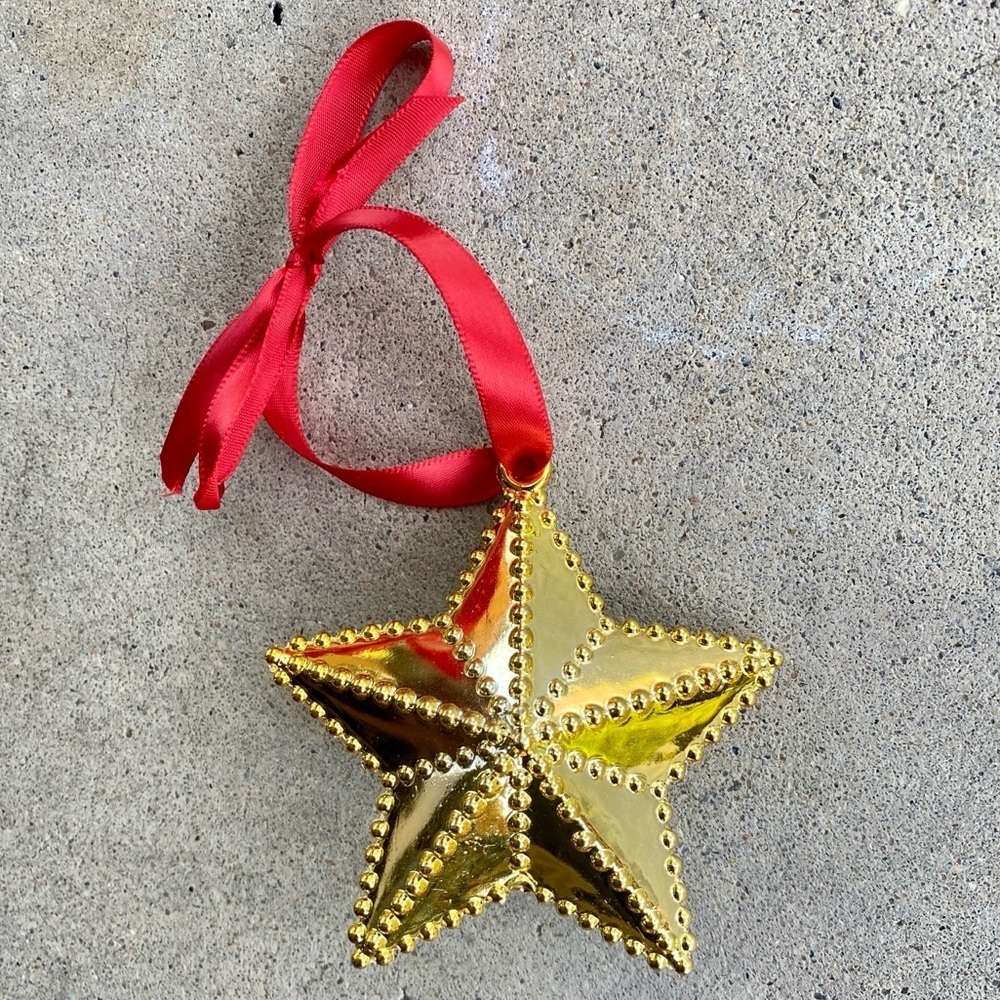 Gold Mirrored Star Ornament